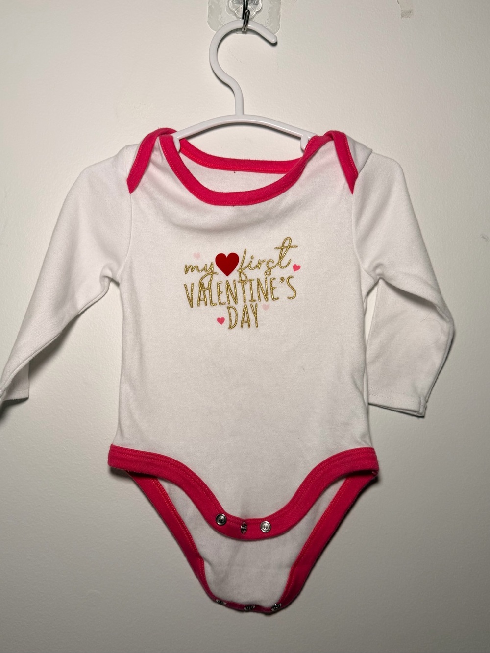 baby essentials 9months white long sleeve baby bodysuit my first valentines day